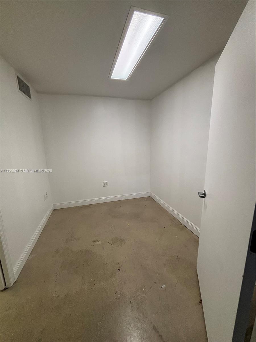 Ver detalles / sq. ft. $ 2025-07-16 0 foto