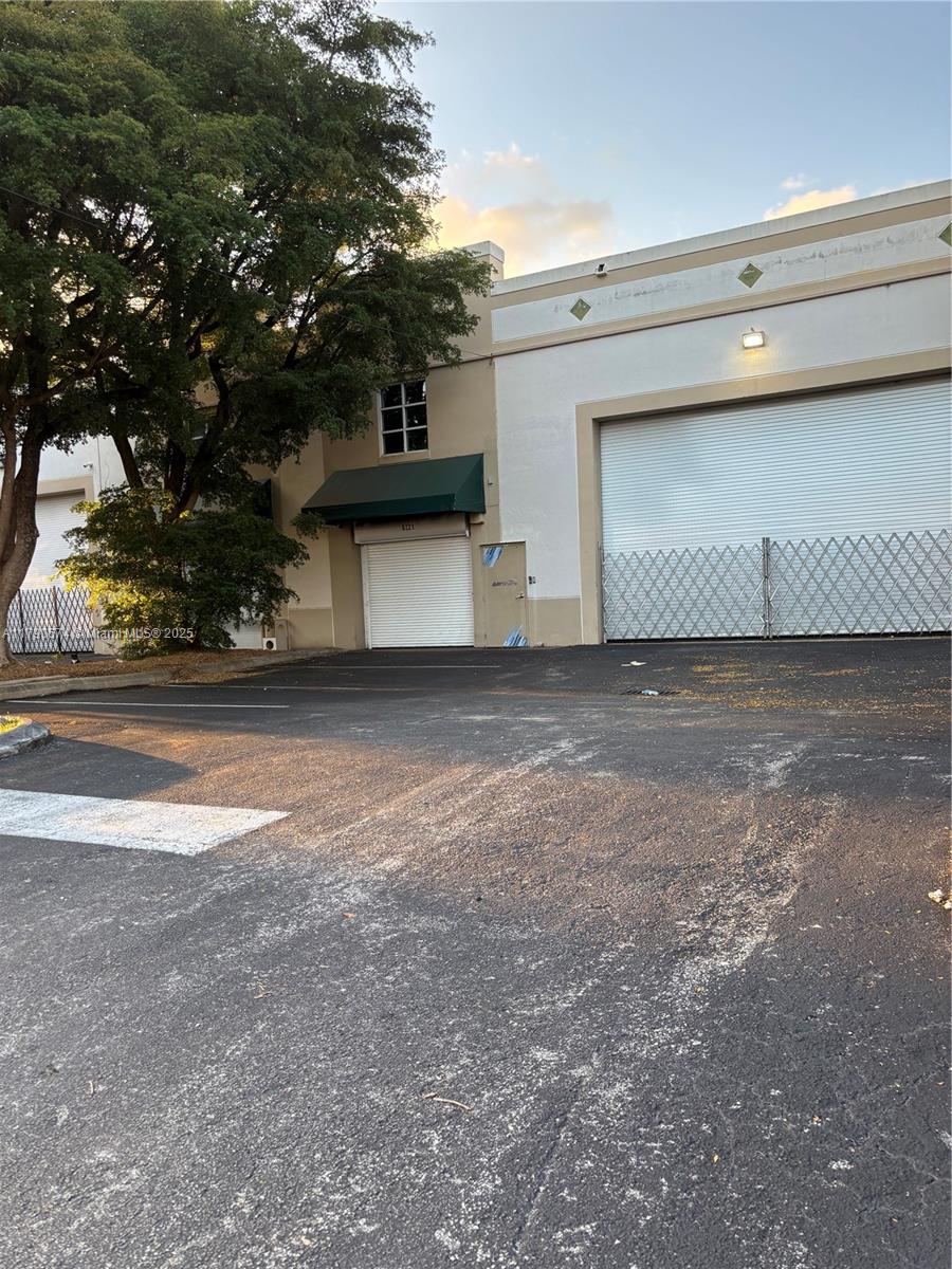 Ver detalles / sq. ft. $ 2025-07-16 0 foto