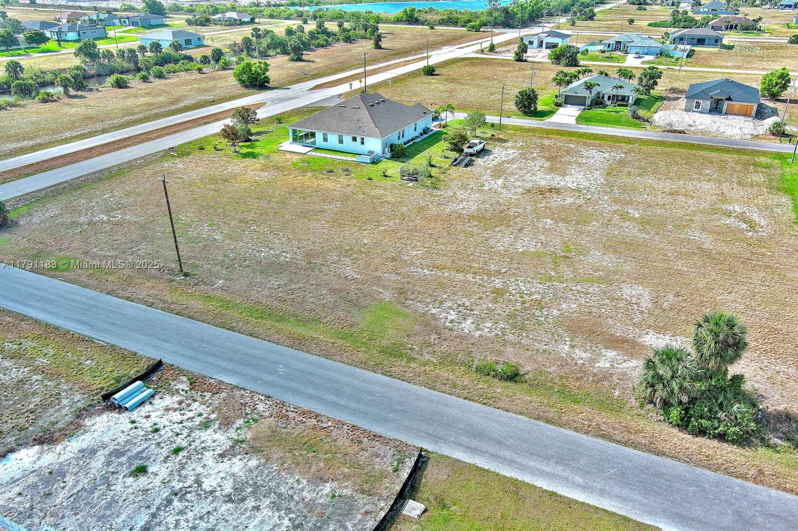 See details / sq. ft. $ 2026-03-03 0 Photo