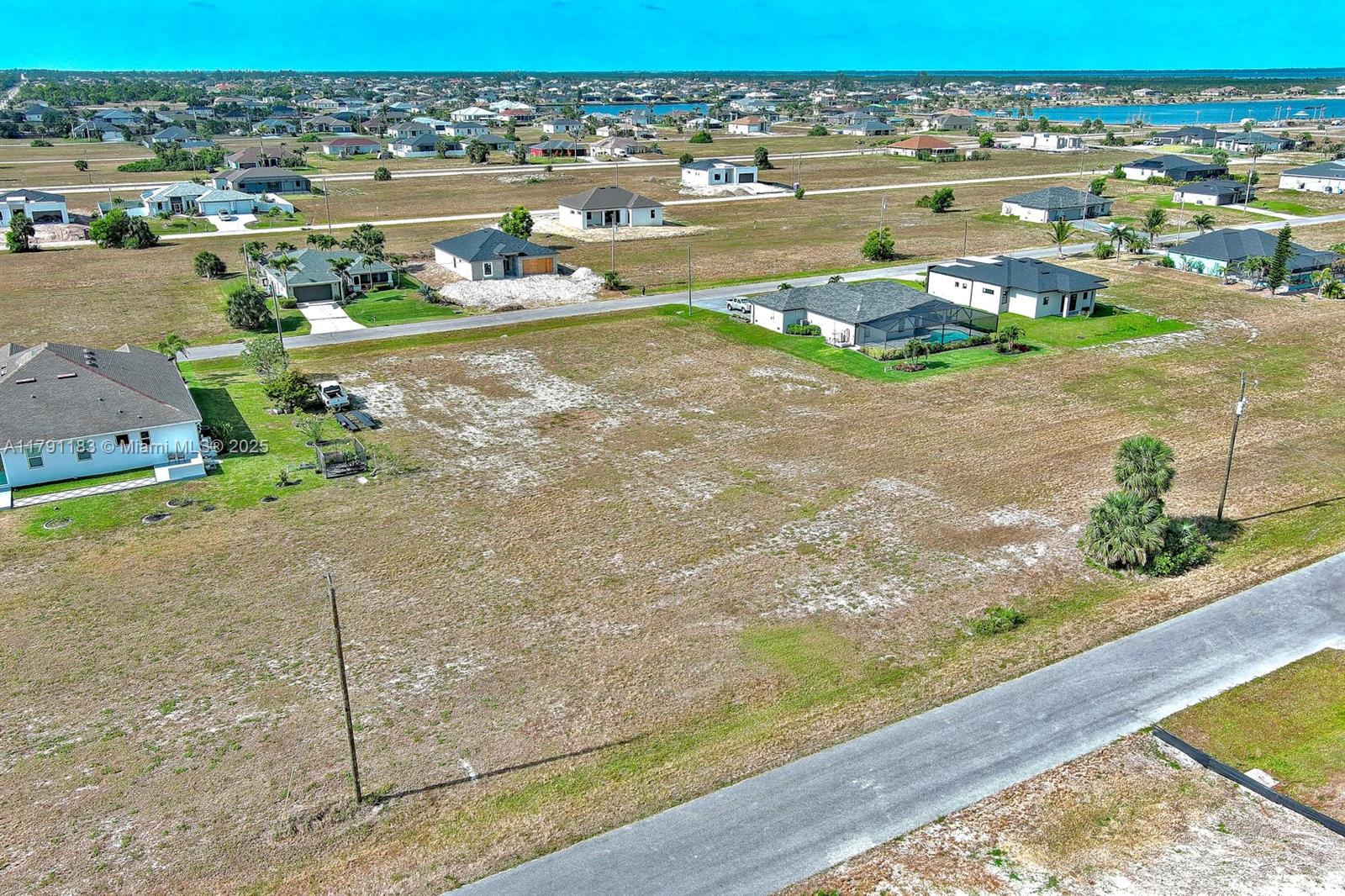 See details / sq. ft. $ 2026-03-03 0 Photo