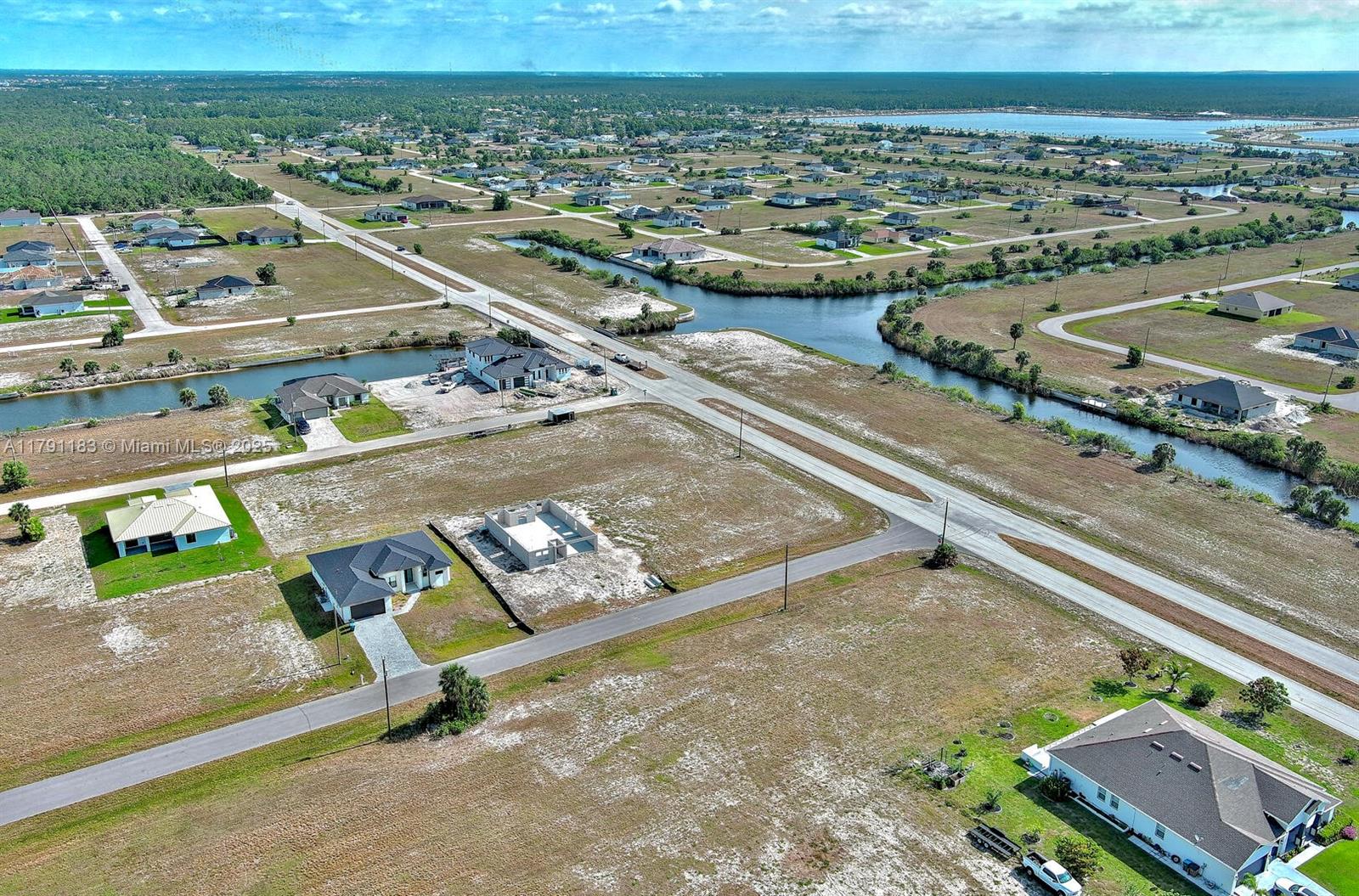 See details / sq. ft. $ 2026-03-03 0 Photo
