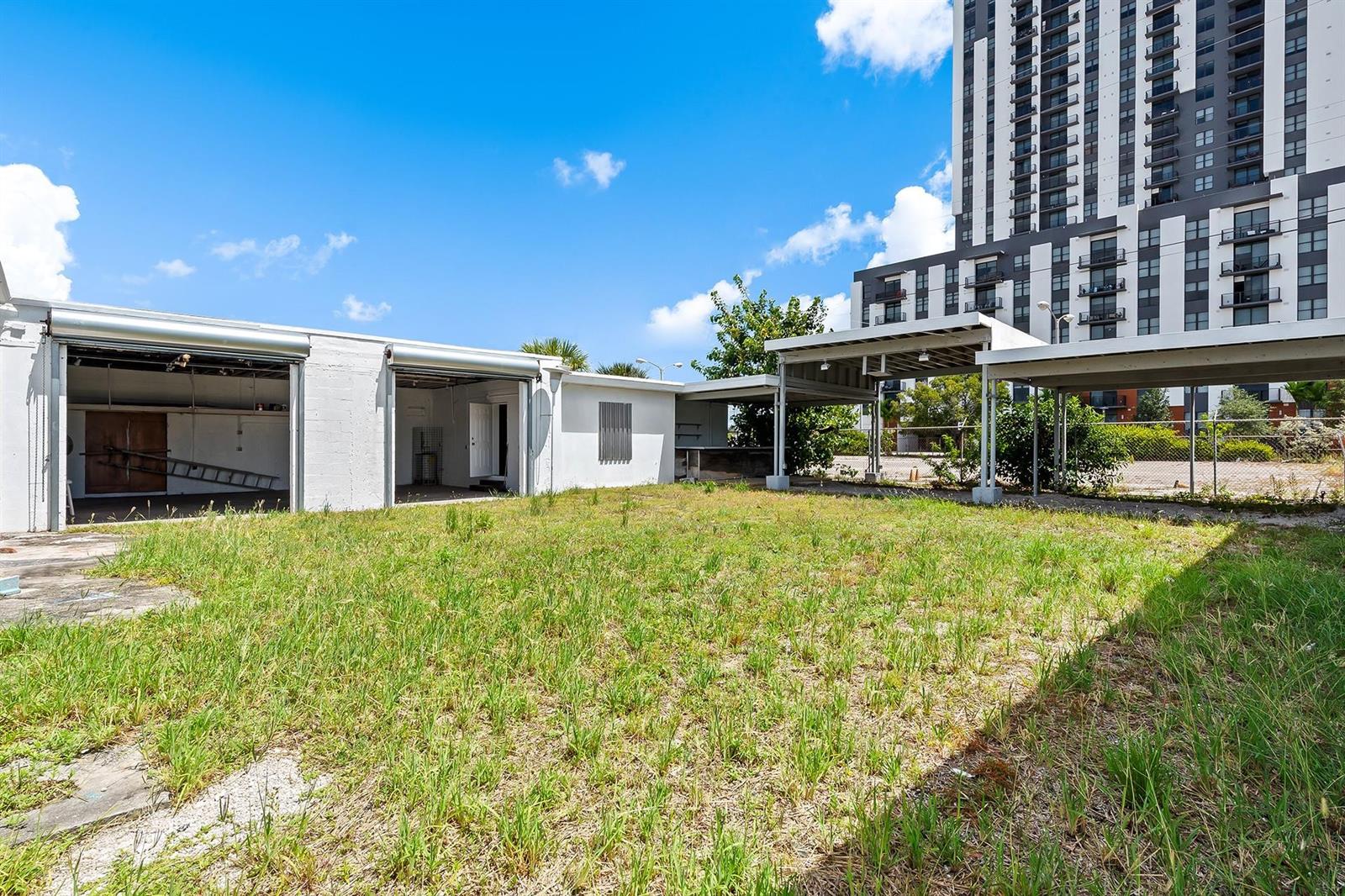 Ver detalles 804, 805 & 810 / 0 sq. ft. $ 2026-06-15 0 foto