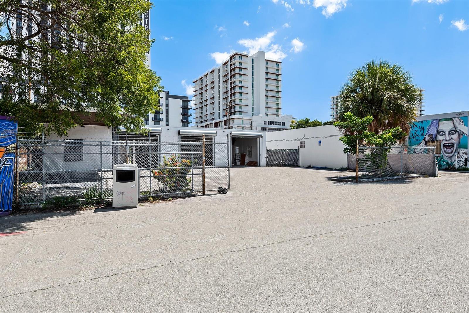 Ver detalles 804, 805 & 810 / 0 sq. ft. $ 2026-06-15 0 foto