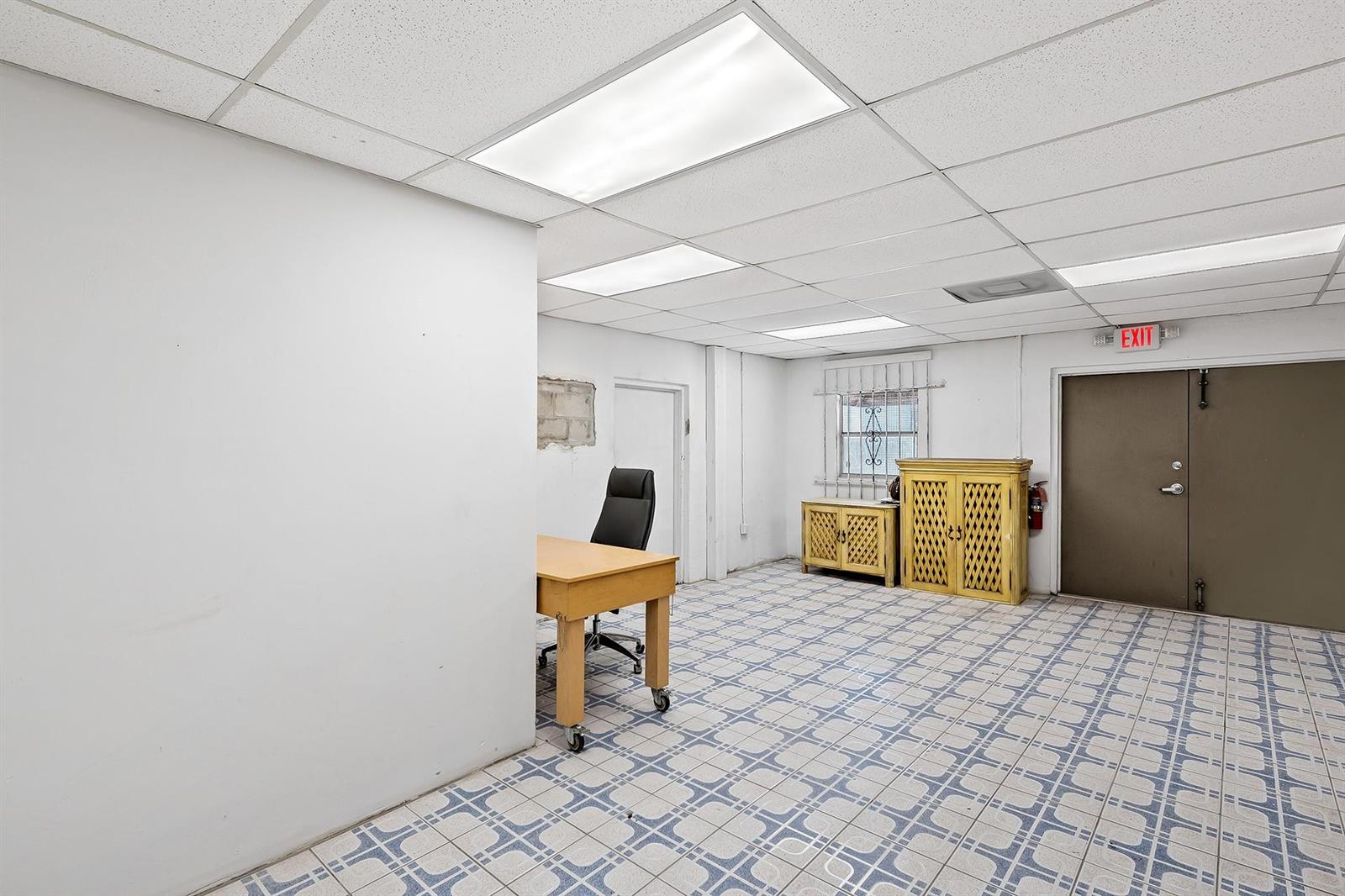 Ver detalles 804, 805 & 810 / 0 sq. ft. $ 2026-06-15 0 foto