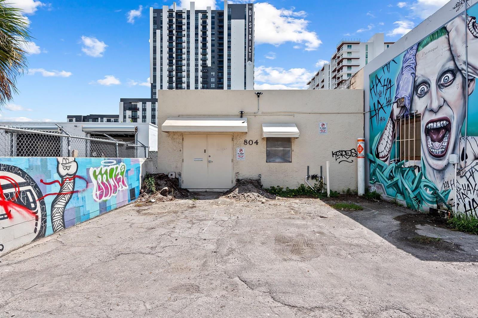 Ver detalles 804, 805 & 810 / 0 sq. ft. $ 2026-06-15 0 foto