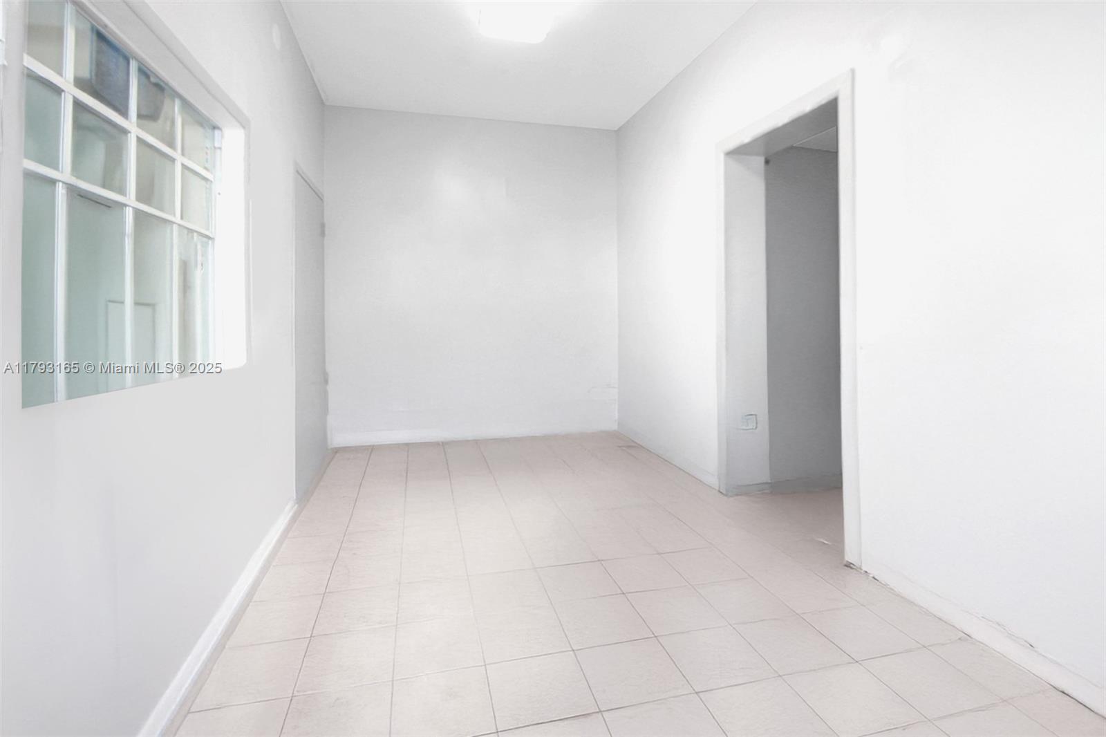 1-2-3-4-5-6-7-8-9-10-11-1  /   sq. ft. $ 2025-06-23 0 Photo