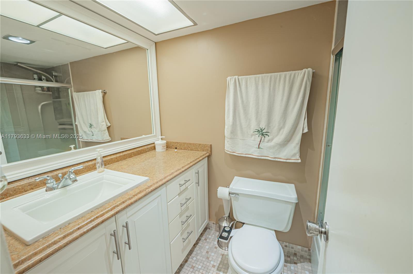 See details 401 2 / 2 1488 sq. ft. $ 2025-06-30 0 Photo