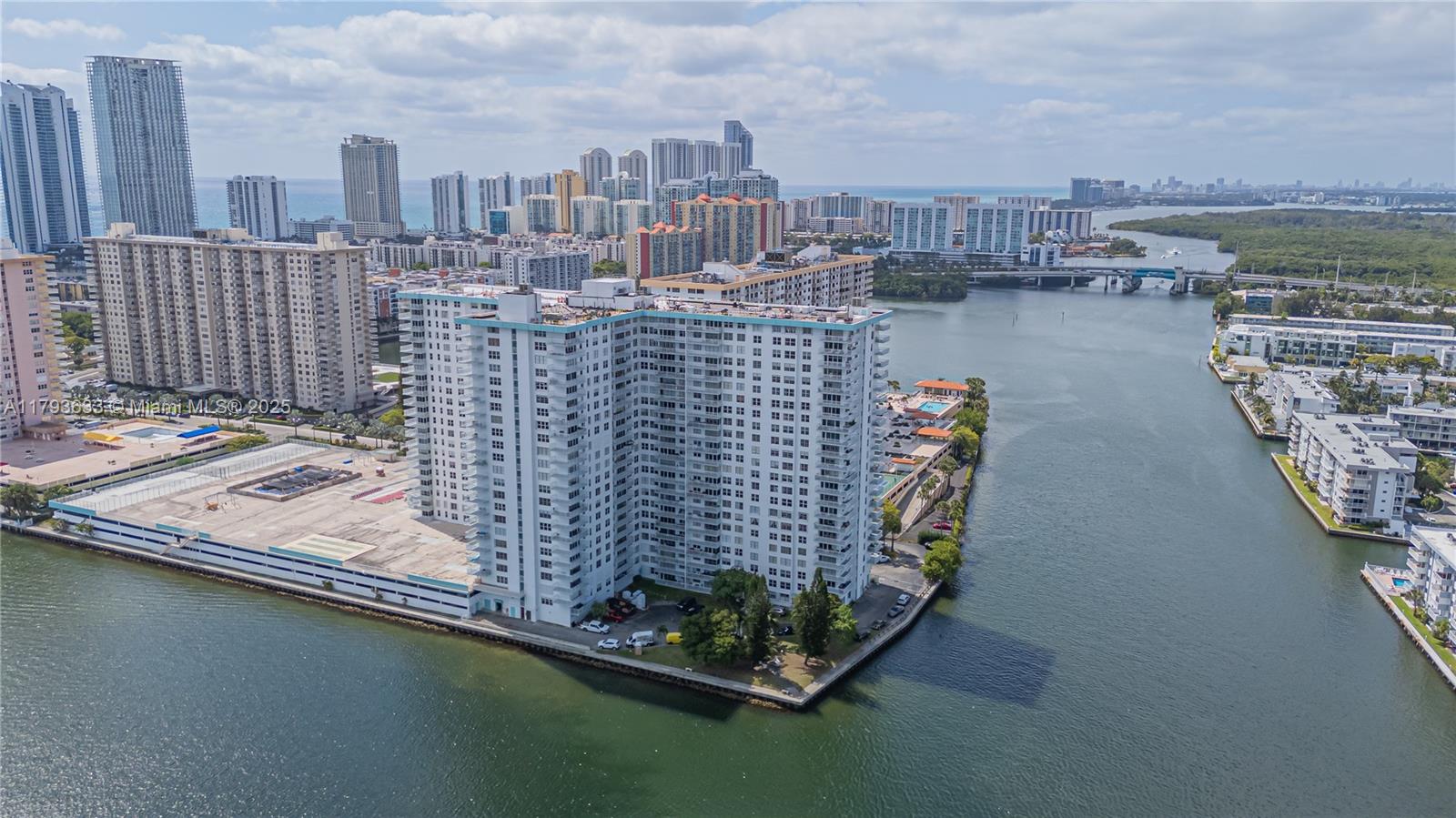 See details 401 2 / 2 1488 sq. ft. $ 2025-06-30 0 Photo