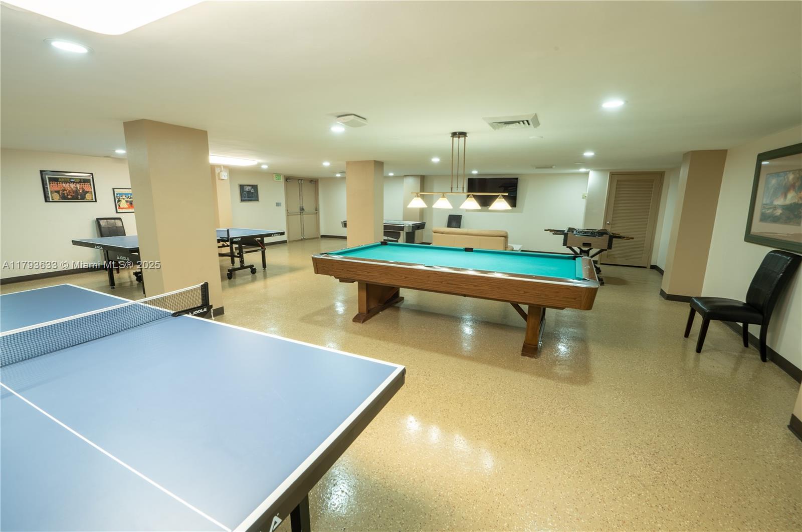 See details 401 2 / 2 1488 sq. ft. $ 2025-06-30 0 Photo