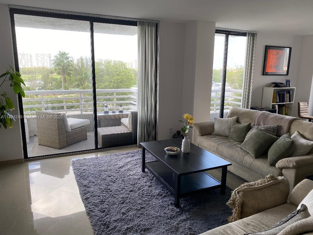 Photo of 3300 192nd St #612, Aventura, Florida, 33180 -