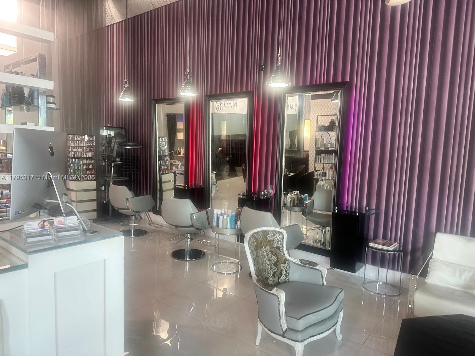 Подробнее / кв.футов $ 2025-05-04 0 Фото