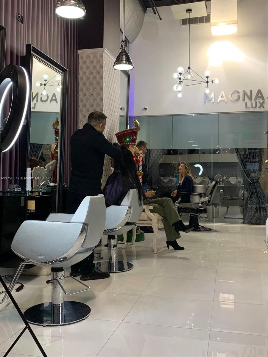 Подробнее / кв.футов $ 2025-05-04 0 Фото