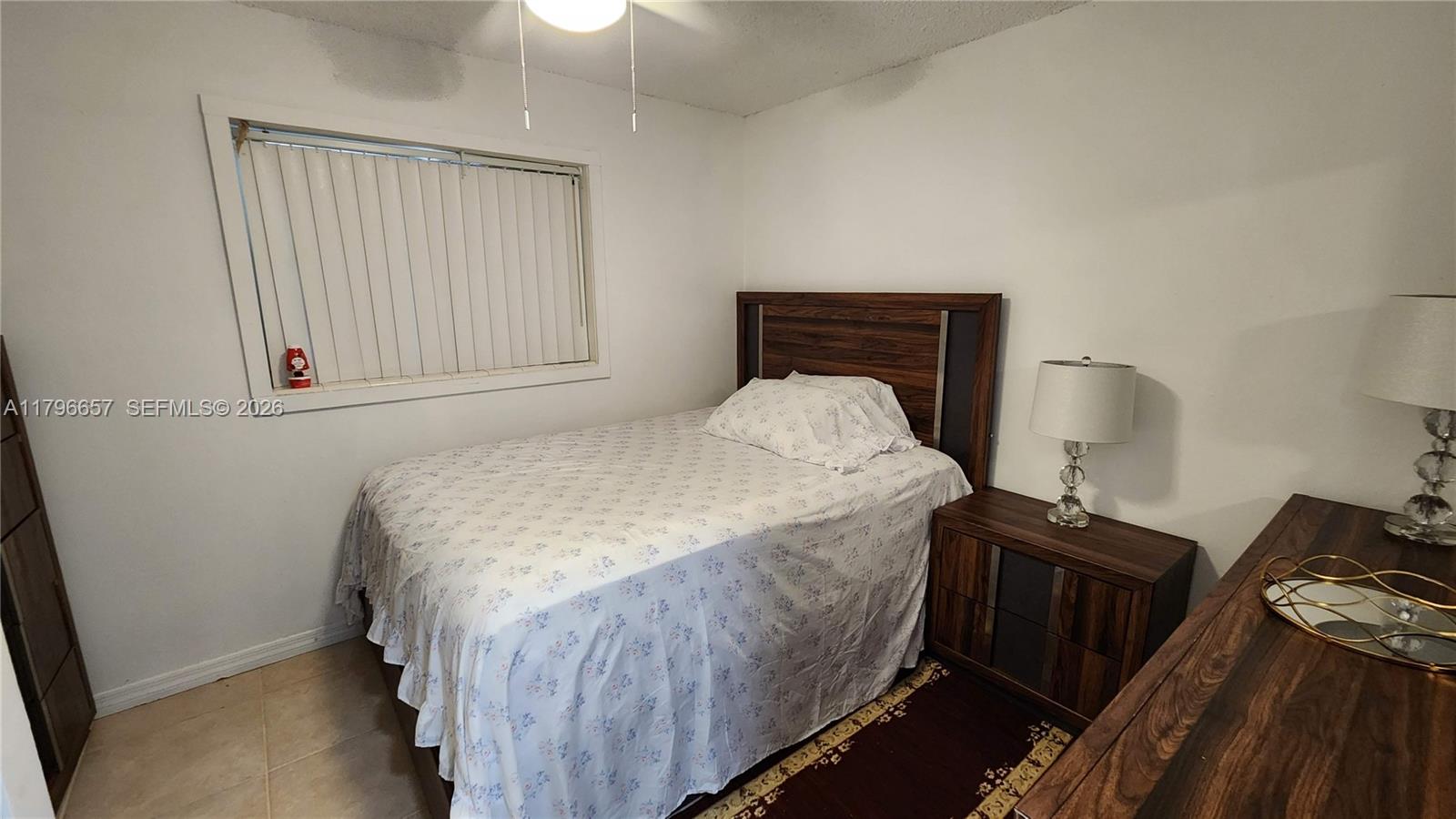 6881 3 / 2 1375 sq. ft. $ 2026-10-03 0 Photo