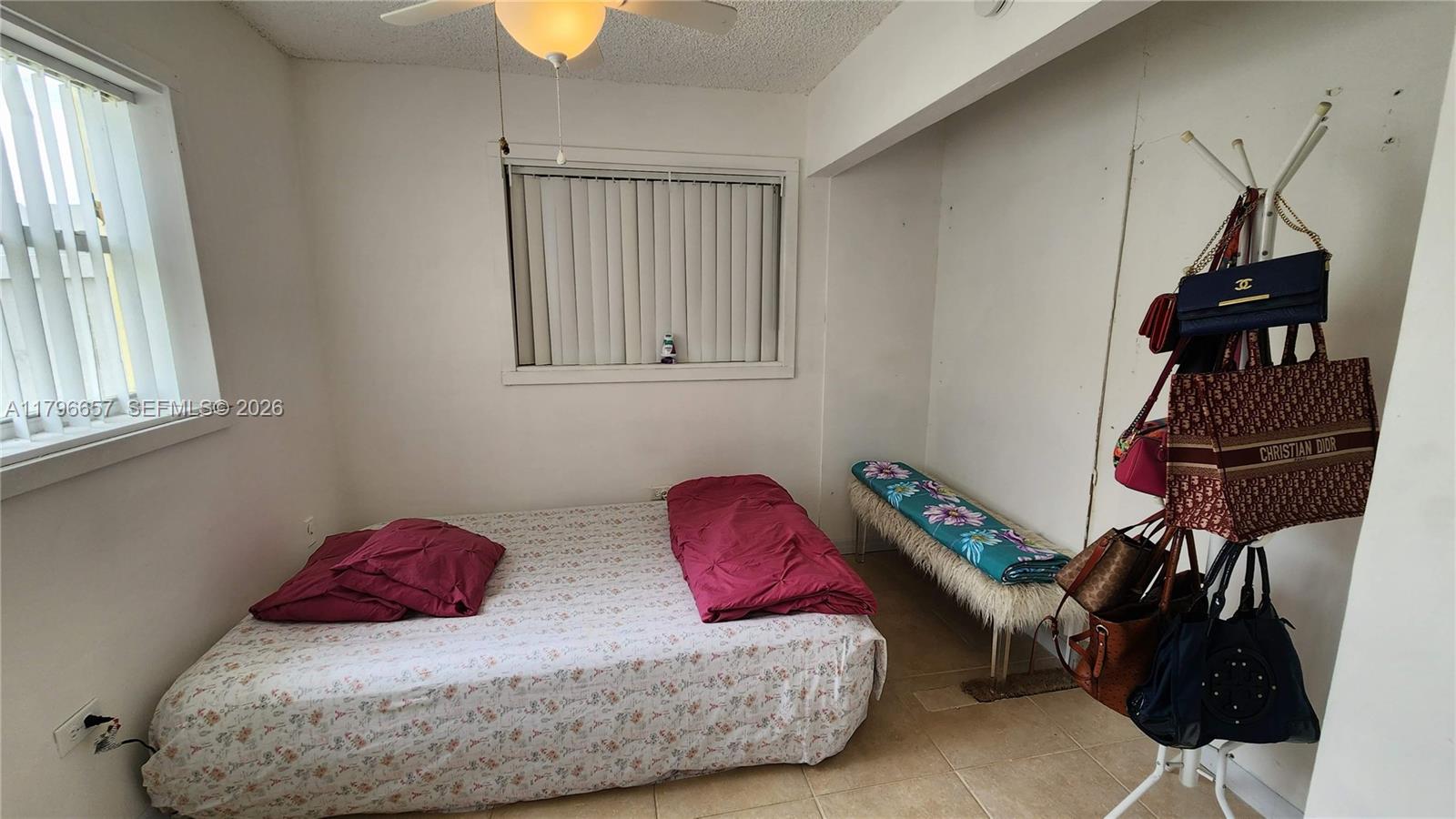 6881 3 / 2 1375 sq. ft. $ 2026-10-03 0 Photo