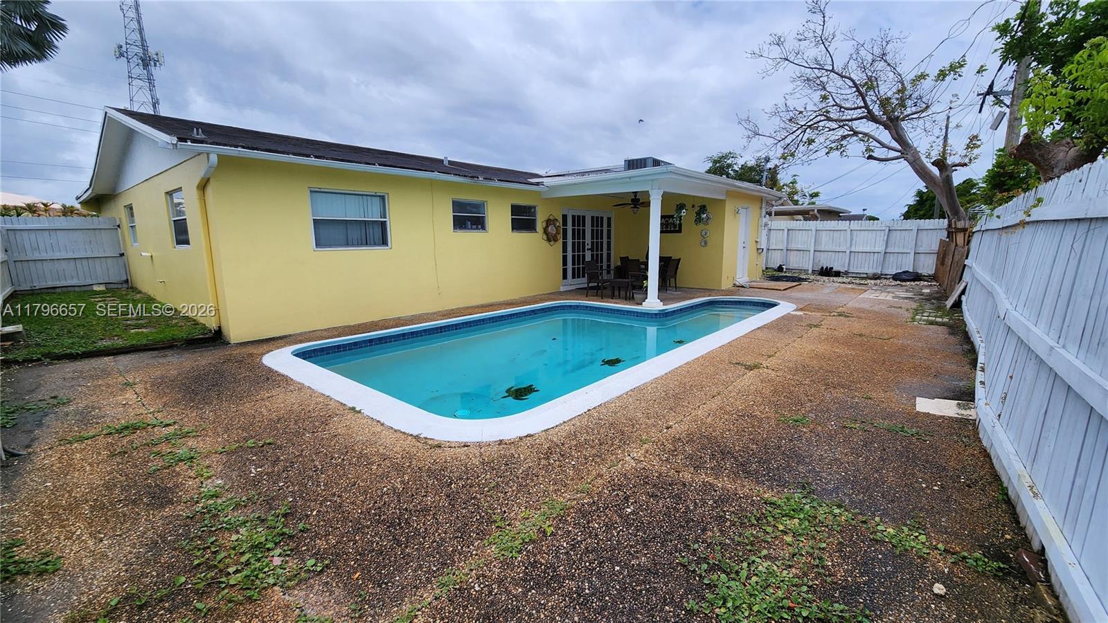 6881 3 / 2 1375 sq. ft. $ 2026-10-03 0 Photo