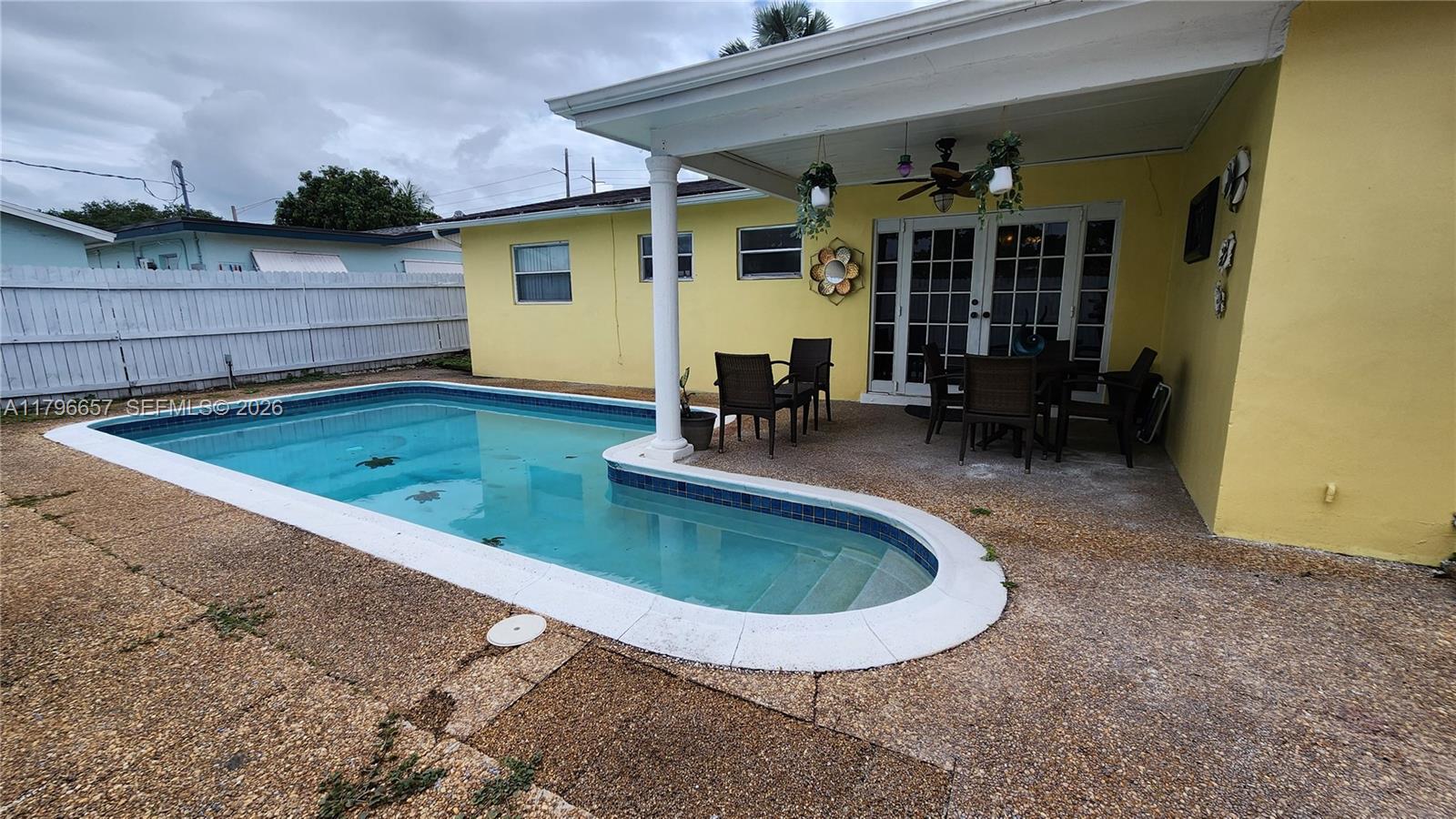6881 3 / 2 1375 sq. ft. $ 2026-10-03 0 Photo