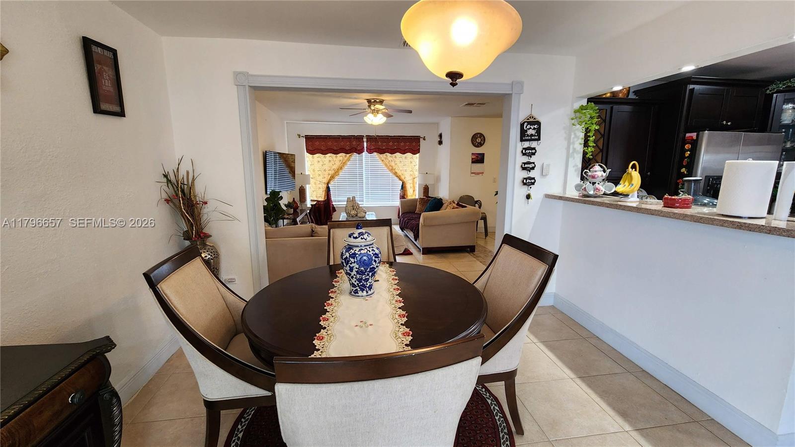 6881 3 / 2 1375 sq. ft. $ 2026-10-03 0 Photo
