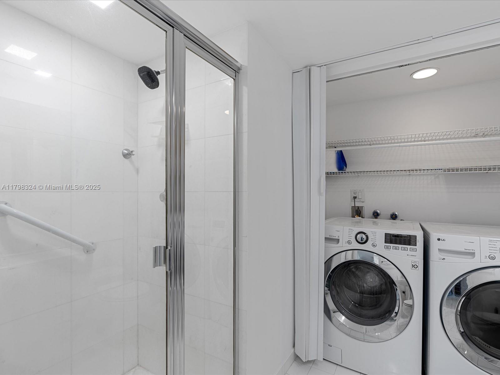 Photo of 3530 Mystic Pointe Dr #LPH10, Aventura, Florida, 33180 -