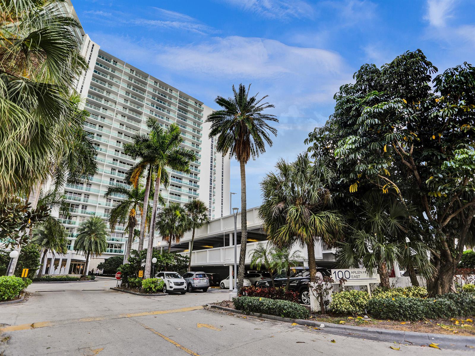 1125 2 / 2 1357 sq. ft. $ 2025-10-14 0 foto
