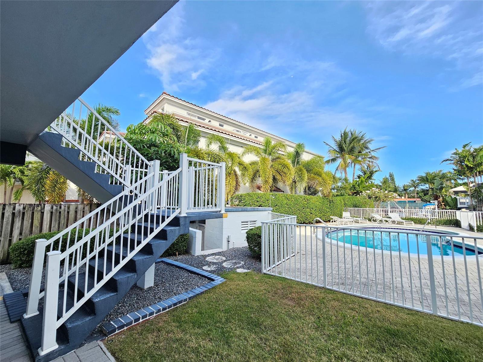 See details / 0 sq. ft. $ 2025-11-04 0 Photo