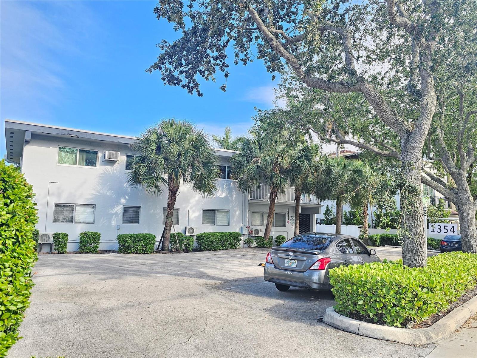 See details / 0 sq. ft. $ 2025-11-04 0 Photo