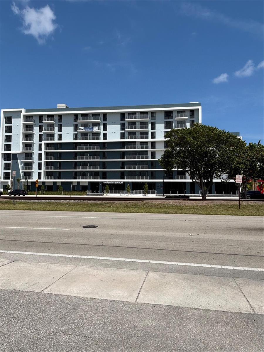 Ver detalles / 0 2158 sq. ft. $ 2025-09-08 0 foto