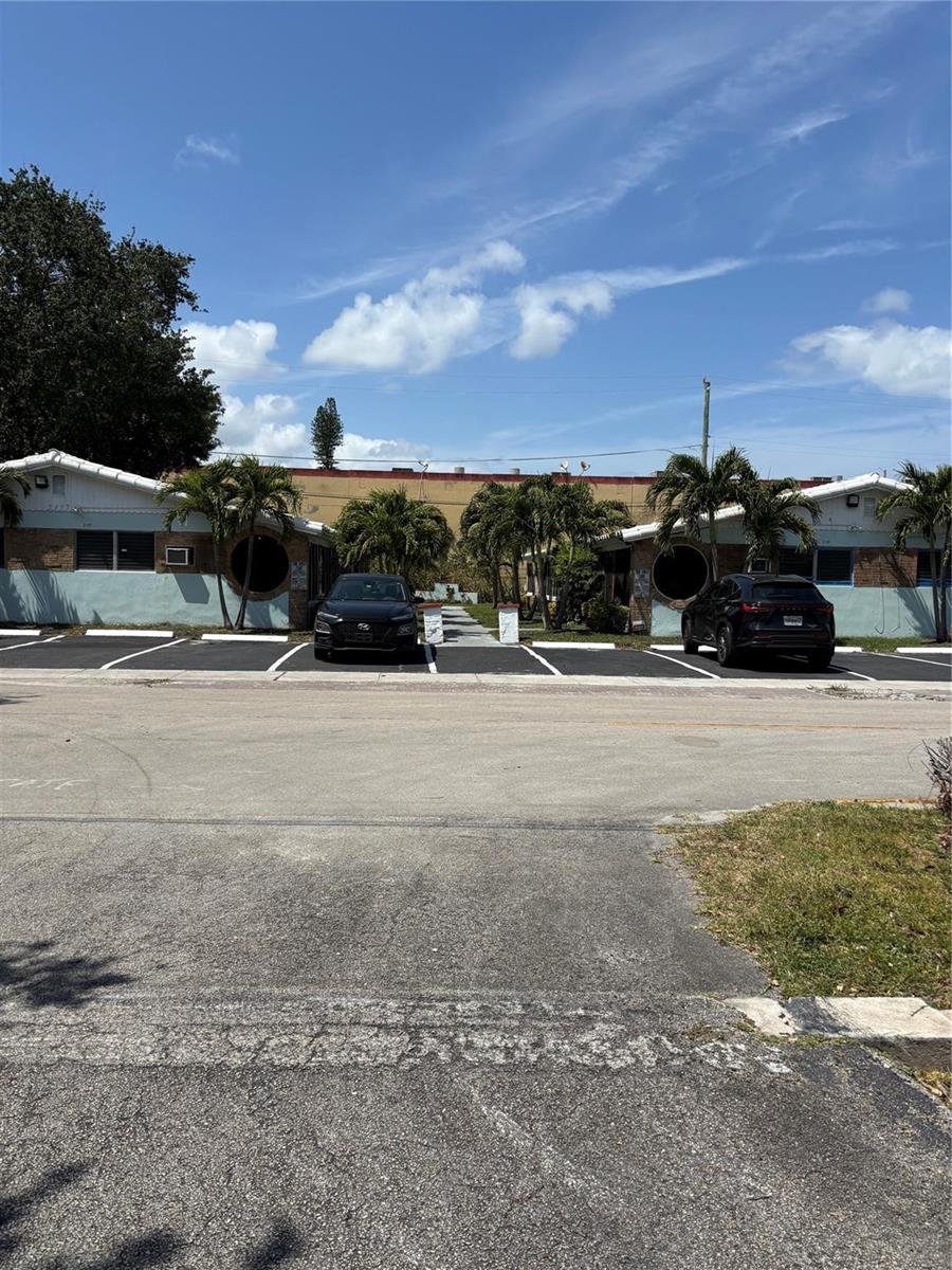 Ver detalles / 0 2158 sq. ft. $ 2025-09-08 0 foto