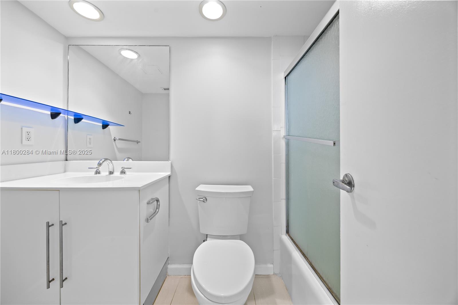 Photo of 3000 Ocean Dr  #1416, Hollywood, Florida, 33019 - 