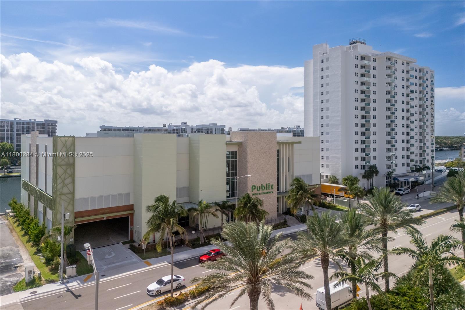 Photo of 3000 Ocean Dr  #1416, Hollywood, Florida, 33019 - 