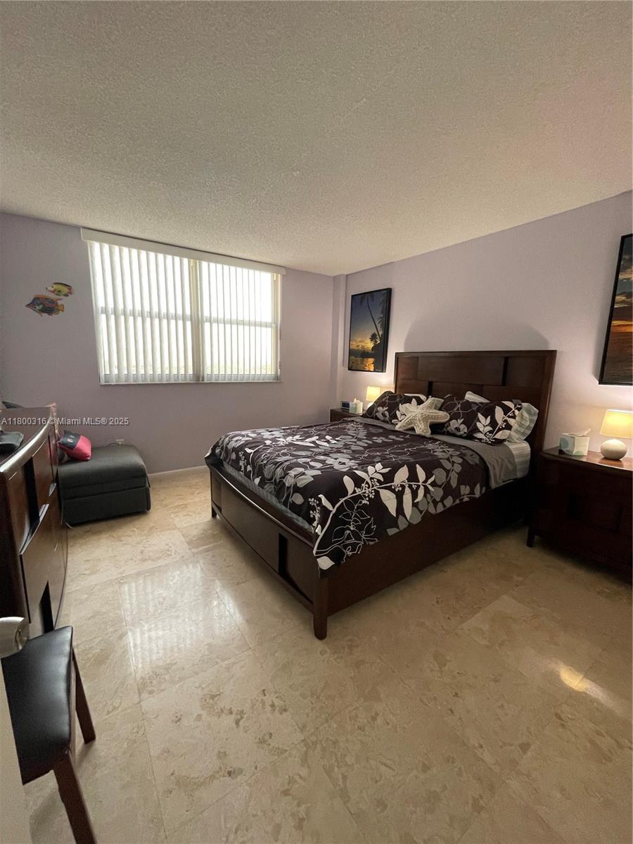 Photo of 1833 Ocean Dr  #1708, Hallandale Beach, Florida, 33009 - 