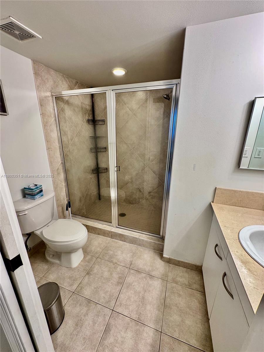 Photo of 2080 Ocean Dr #405, Hallandale Beach, Florida, 33009 -