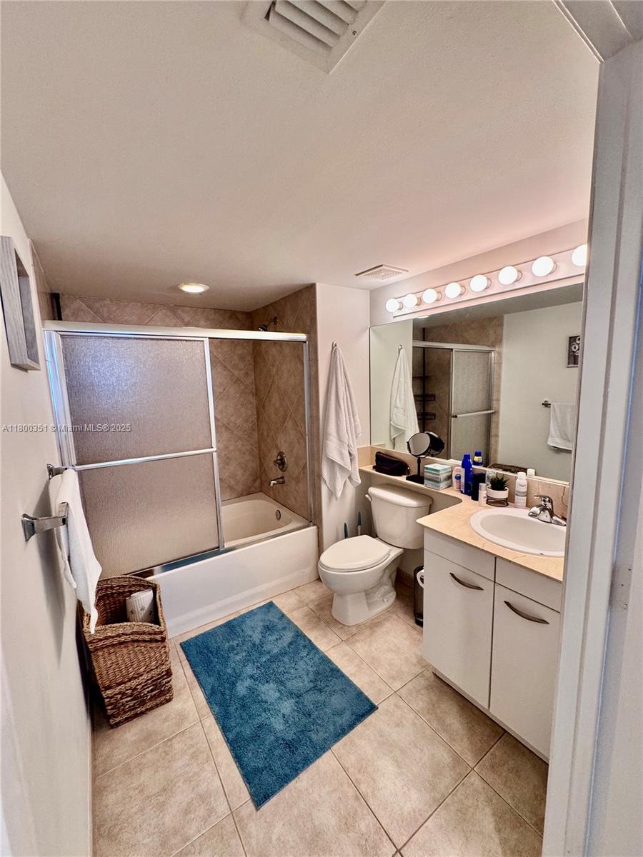 Photo of 2080 Ocean Dr #405, Hallandale Beach, Florida, 33009 -