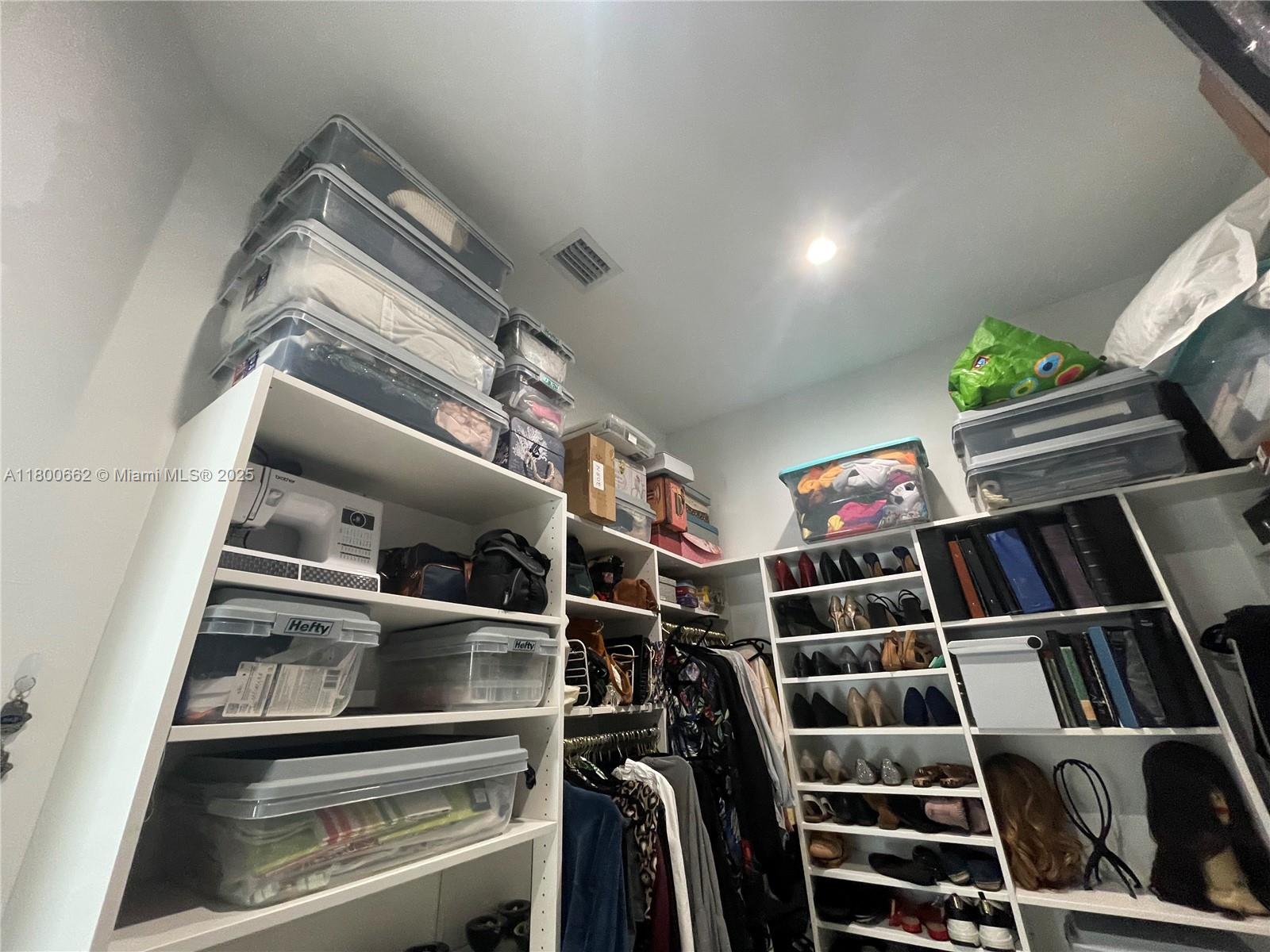 Photo of 2751 Ocean Dr  #208N, Hollywood, Florida, 33019 - Second bedroom