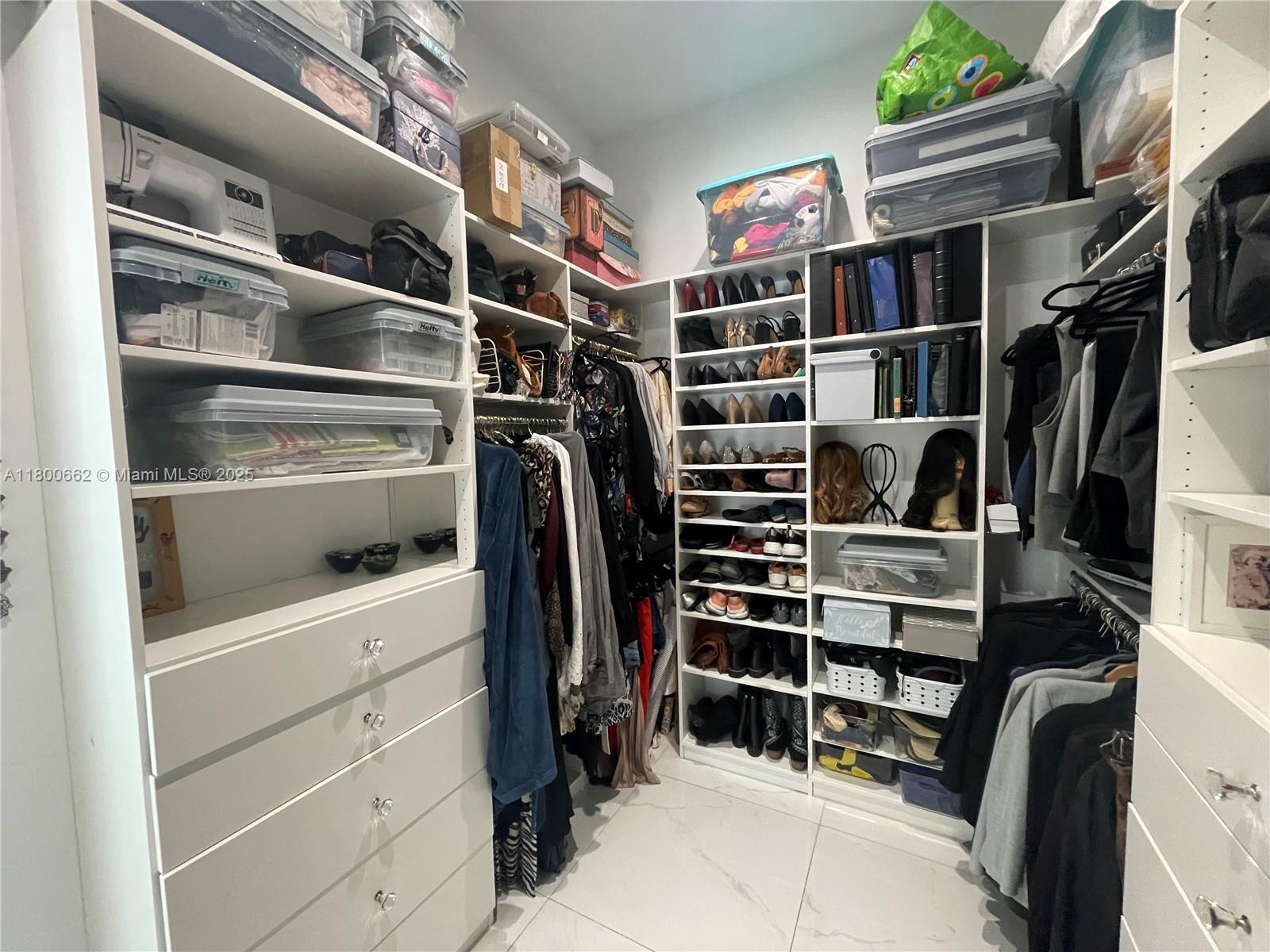 Photo of 2751 Ocean Dr  #208N, Hollywood, Florida, 33019 - 