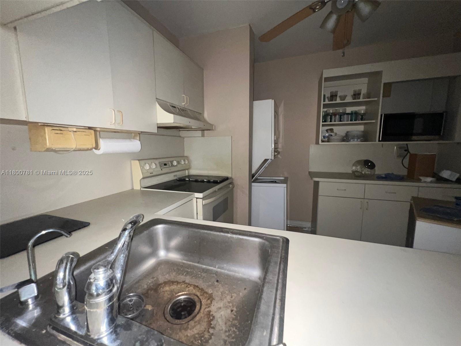 Ver detalles 118 3 / 2 1177 sq. ft. $ 2025-06-09 0 foto