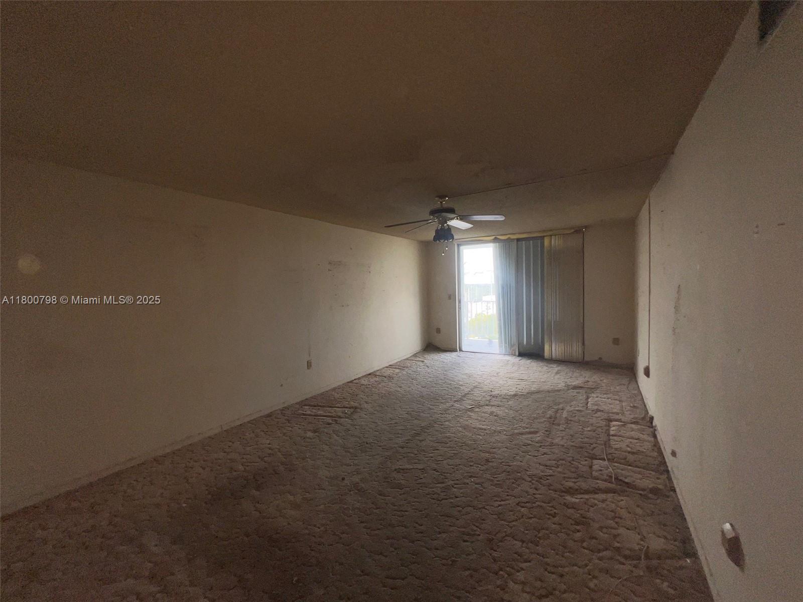 See details 810 1 / 1 875 sq. ft. $ 2025-08-19 0 Photo