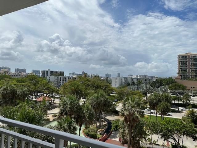 517 2 / 2 1507 sq. ft. $ 2025-07-25 0 Photo