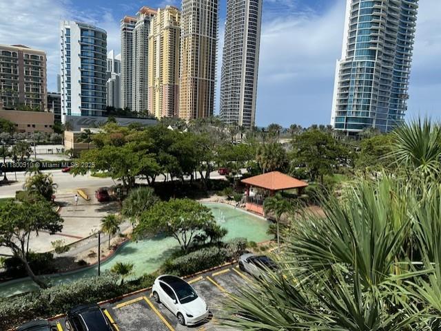 517 2 / 2 1507 sq. ft. $ 2025-07-25 0 Photo