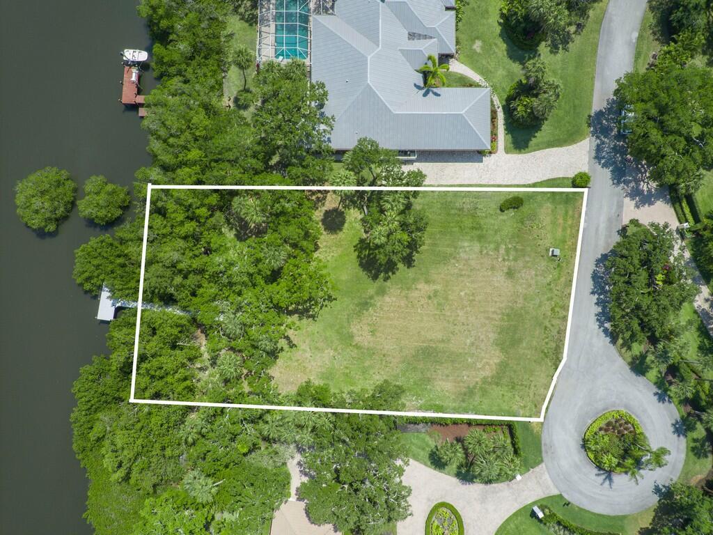  / 0  sq. ft. $ 2025-10-23 0 foto