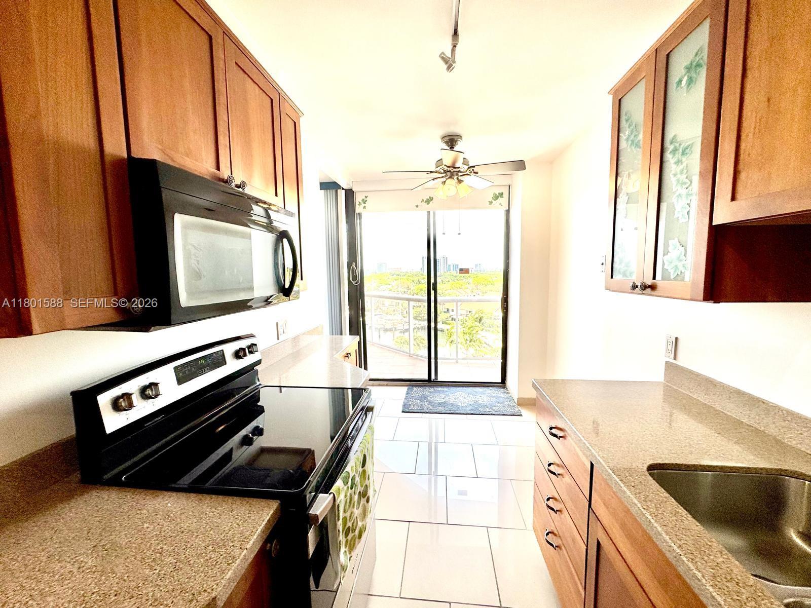 Photo of 3610 Yacht Club Dr #810, Aventura, Florida, 33180 -