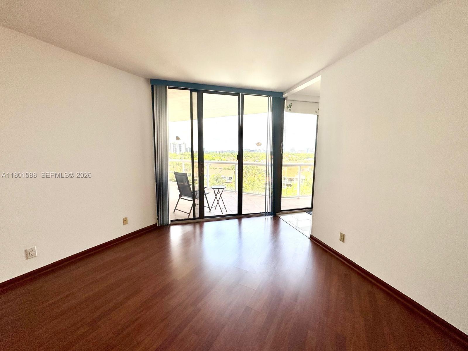 Photo of 3610 Yacht Club Dr #810, Aventura, Florida, 33180 -
