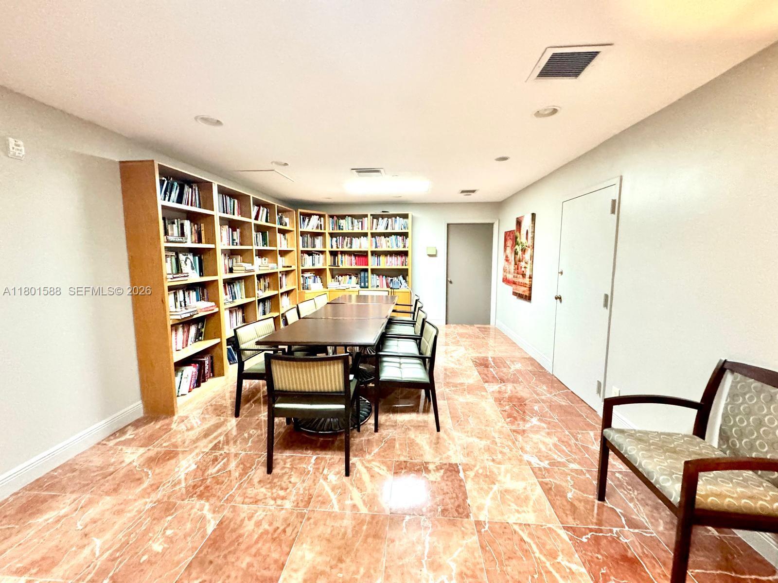 Photo of 3610 Yacht Club Dr #810, Aventura, Florida, 33180 -