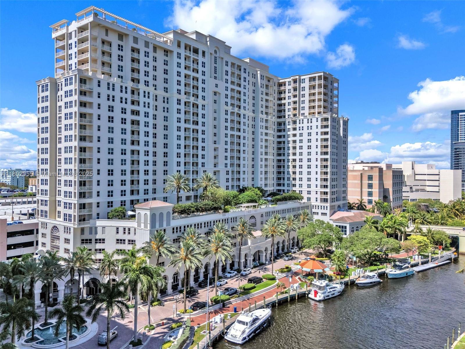   /   sq. ft. $ 2025-10-01 0 foto