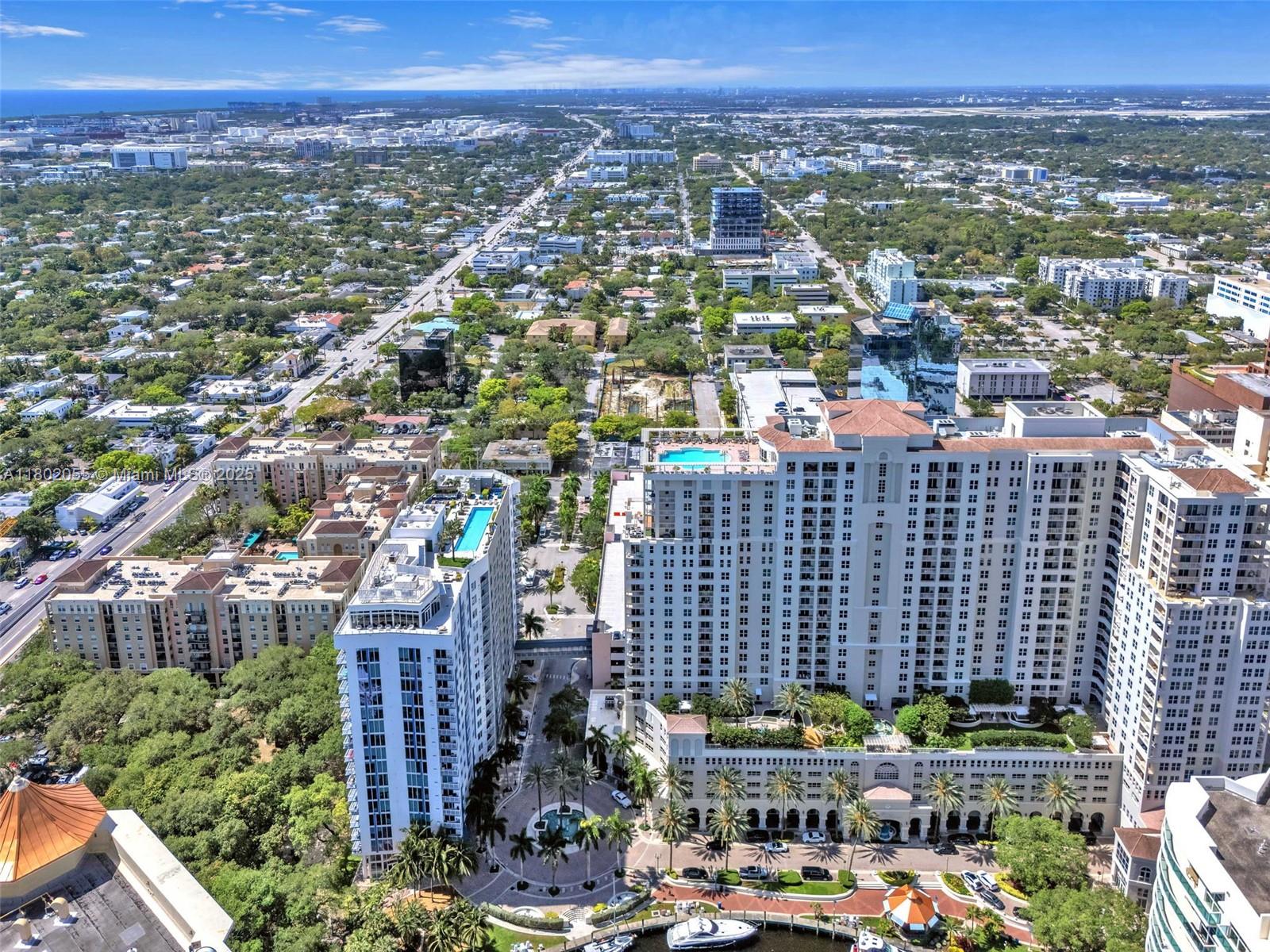   /   sq. ft. $ 2025-10-01 0 foto