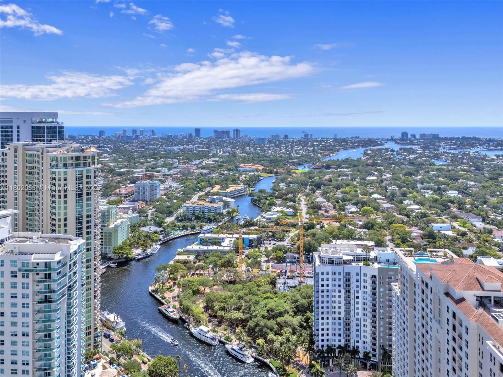   /   sq. ft. $ 2025-10-01 0 foto