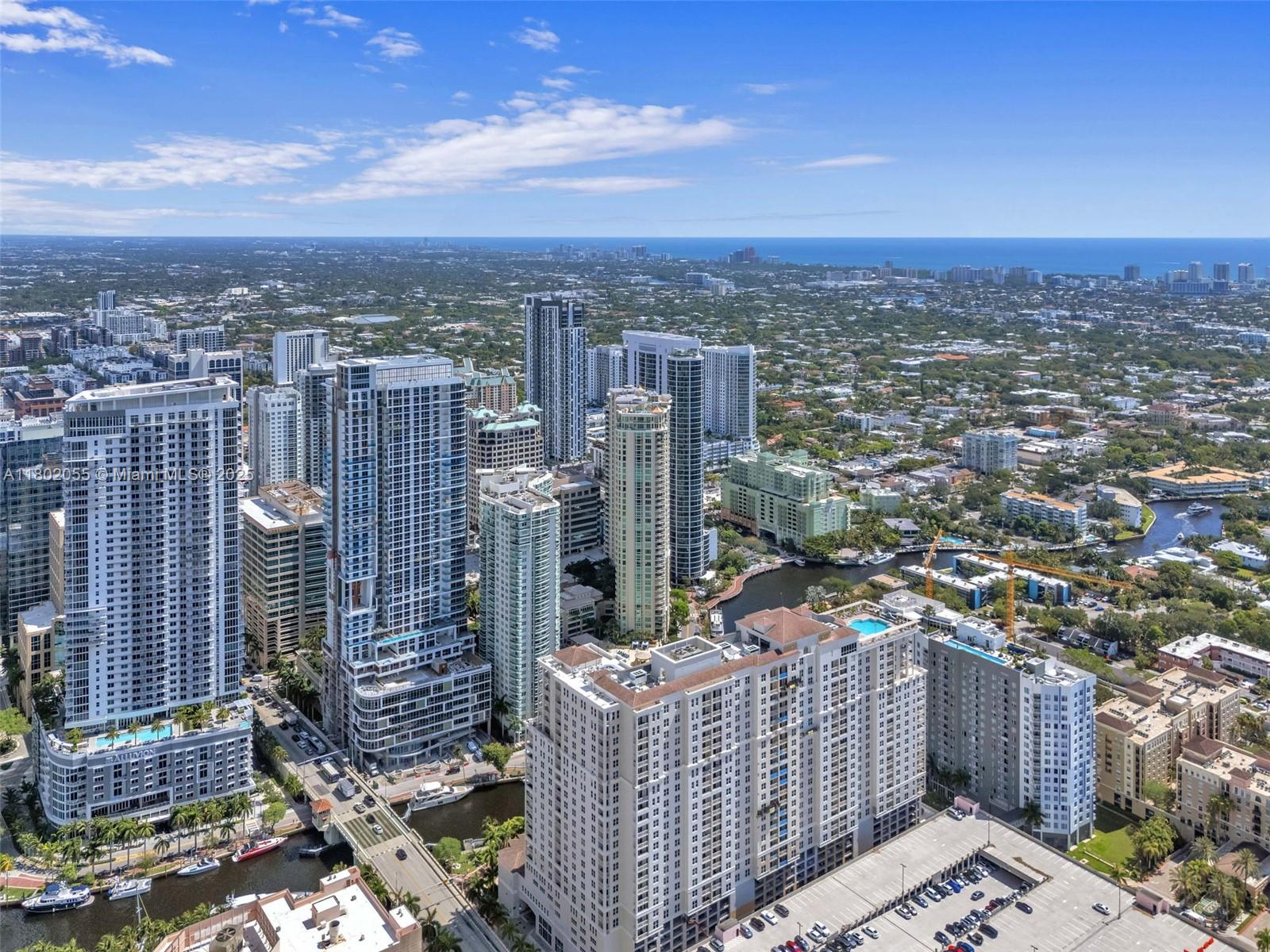   /   sq. ft. $ 2025-10-01 0 foto