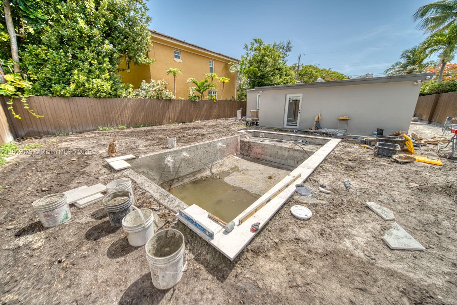 See details / sq. ft. $ 2025-05-13 0 Photo