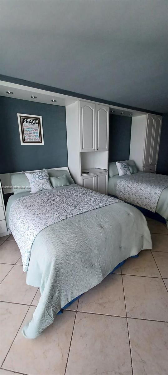 Photo of 19201 Collins Ave  #1105, Sunny Isles Beach, Florida, 33160 - 