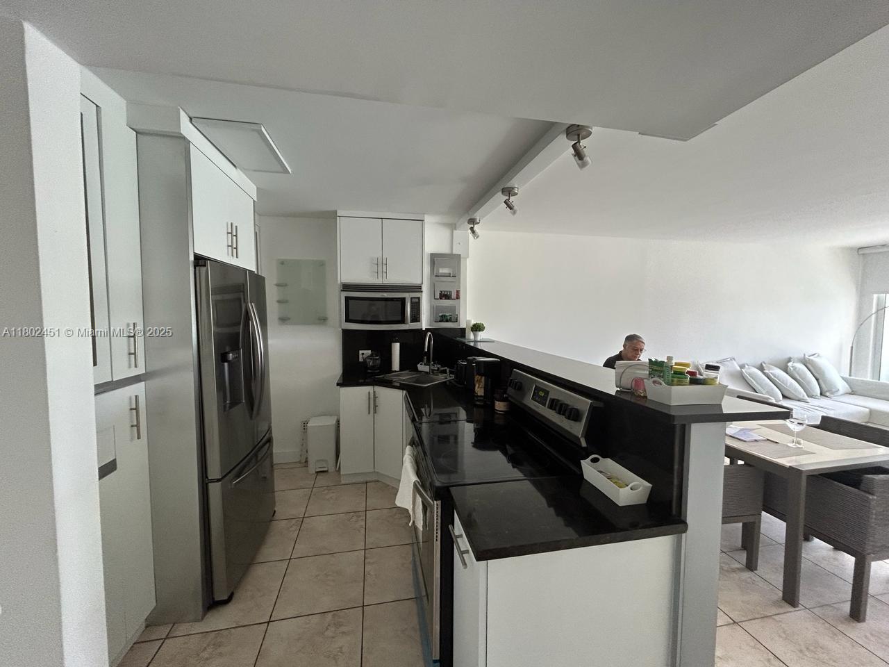 309 1 / 2 991 sq. ft. $ 2025-05-13 0 foto
