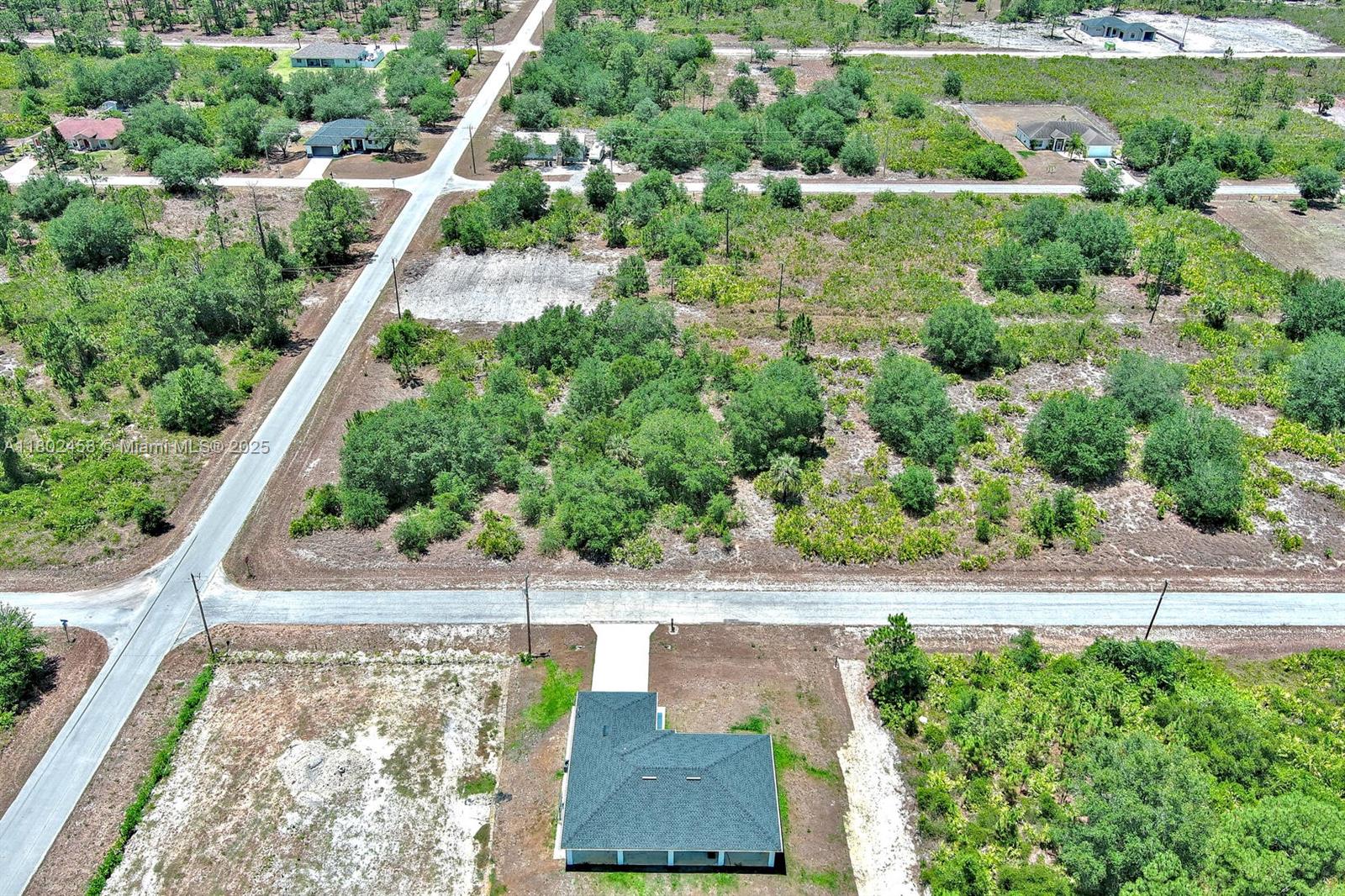 See details / sq. ft. $ 2025-09-04 0 Photo